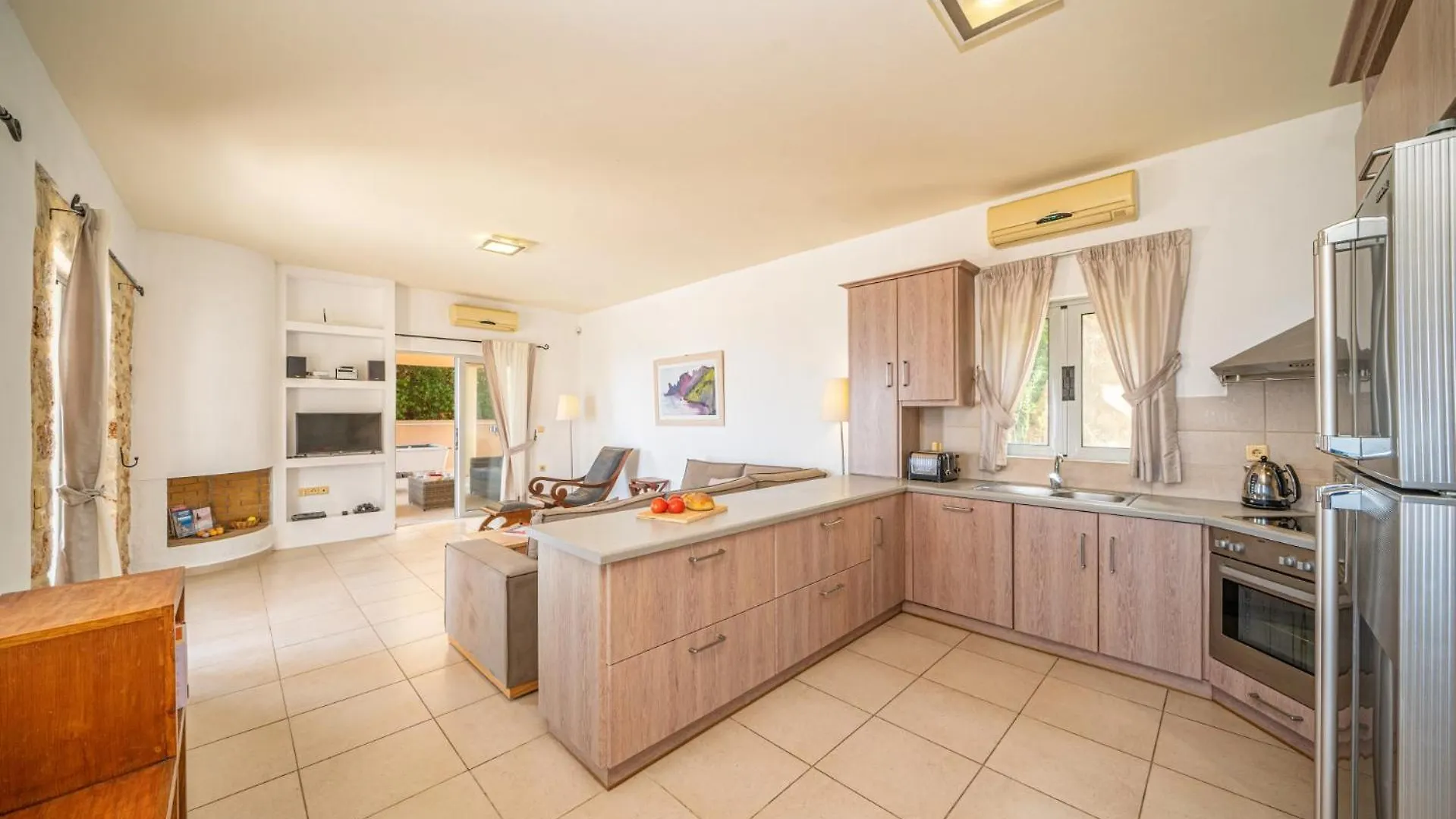 Villa Estiasi By Villa Plus Spathion