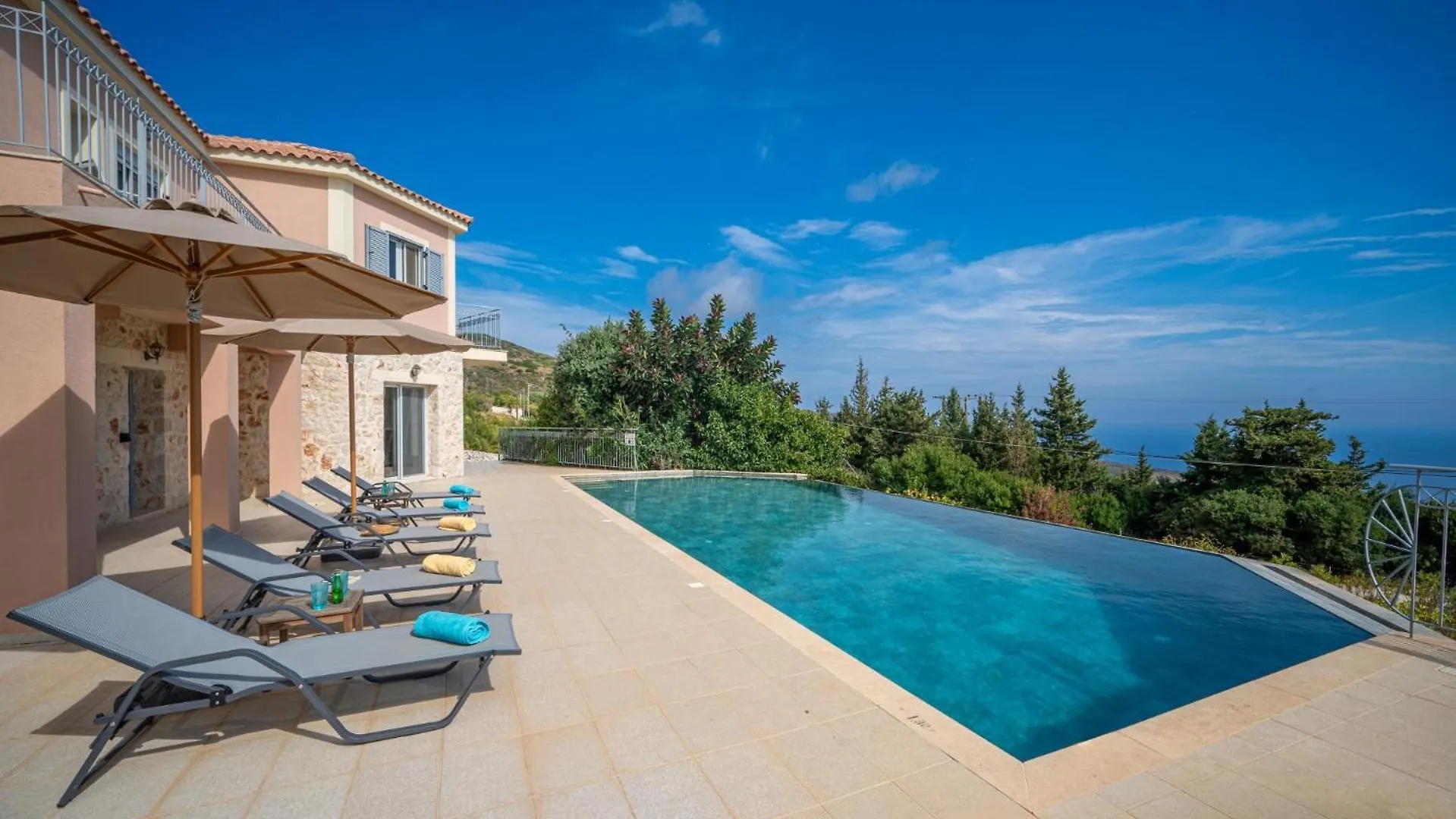 Villa Estiasi By Villa Plus Spathion 0*,  Greece