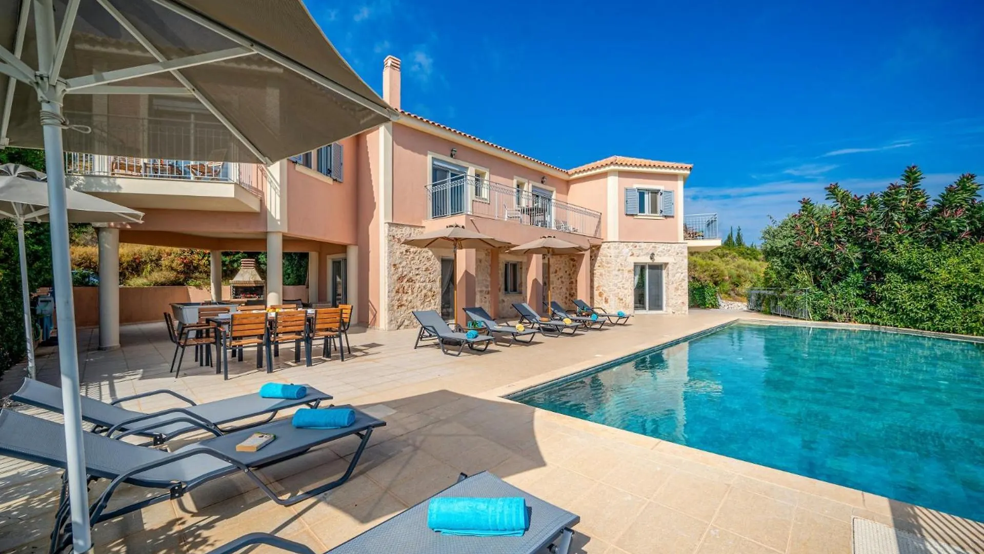 Villa Estiasi By Villa Plus Spathion