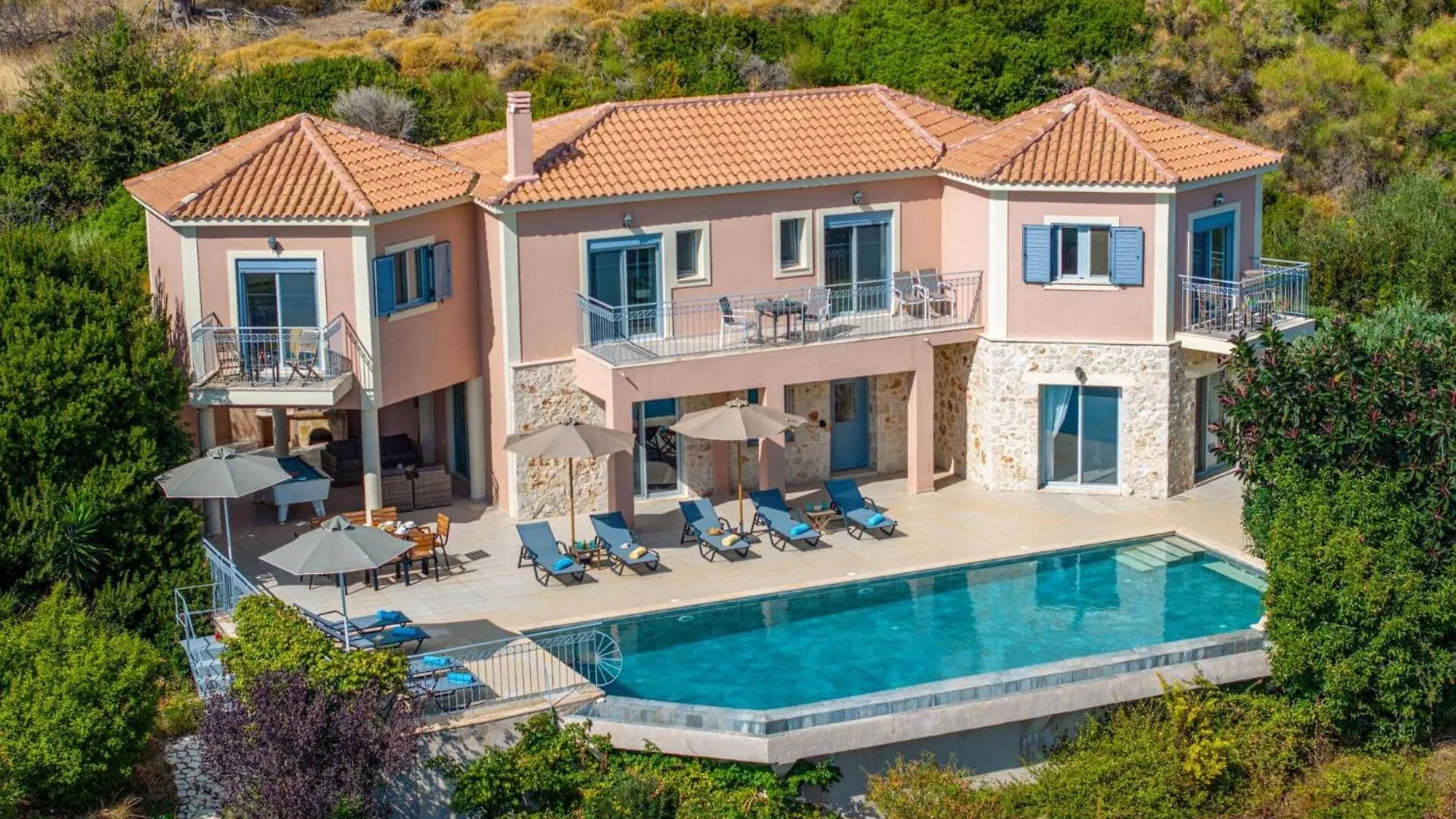 Villa Estiasi By Villa Plus Spathion